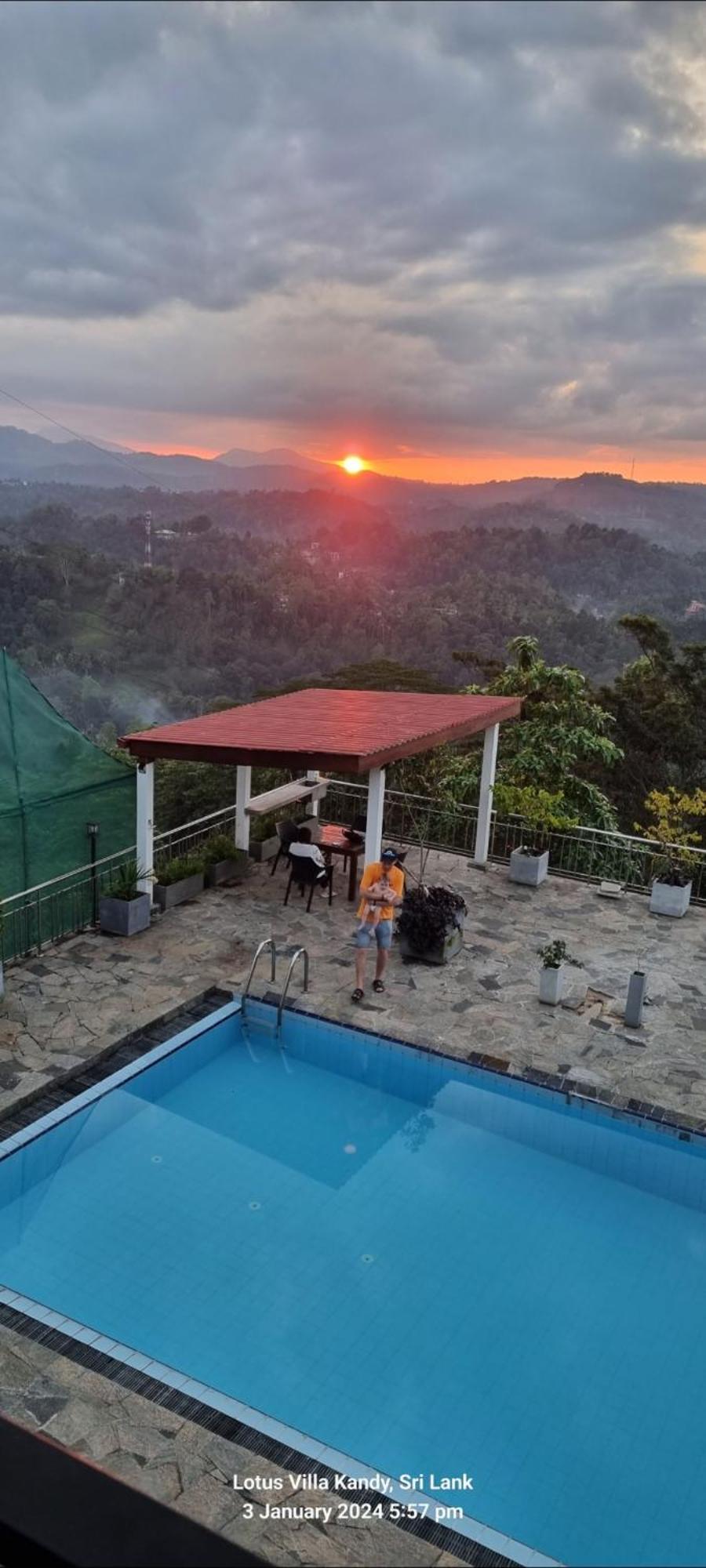 Lotus Villa Kandy Peradeniya Extérieur photo