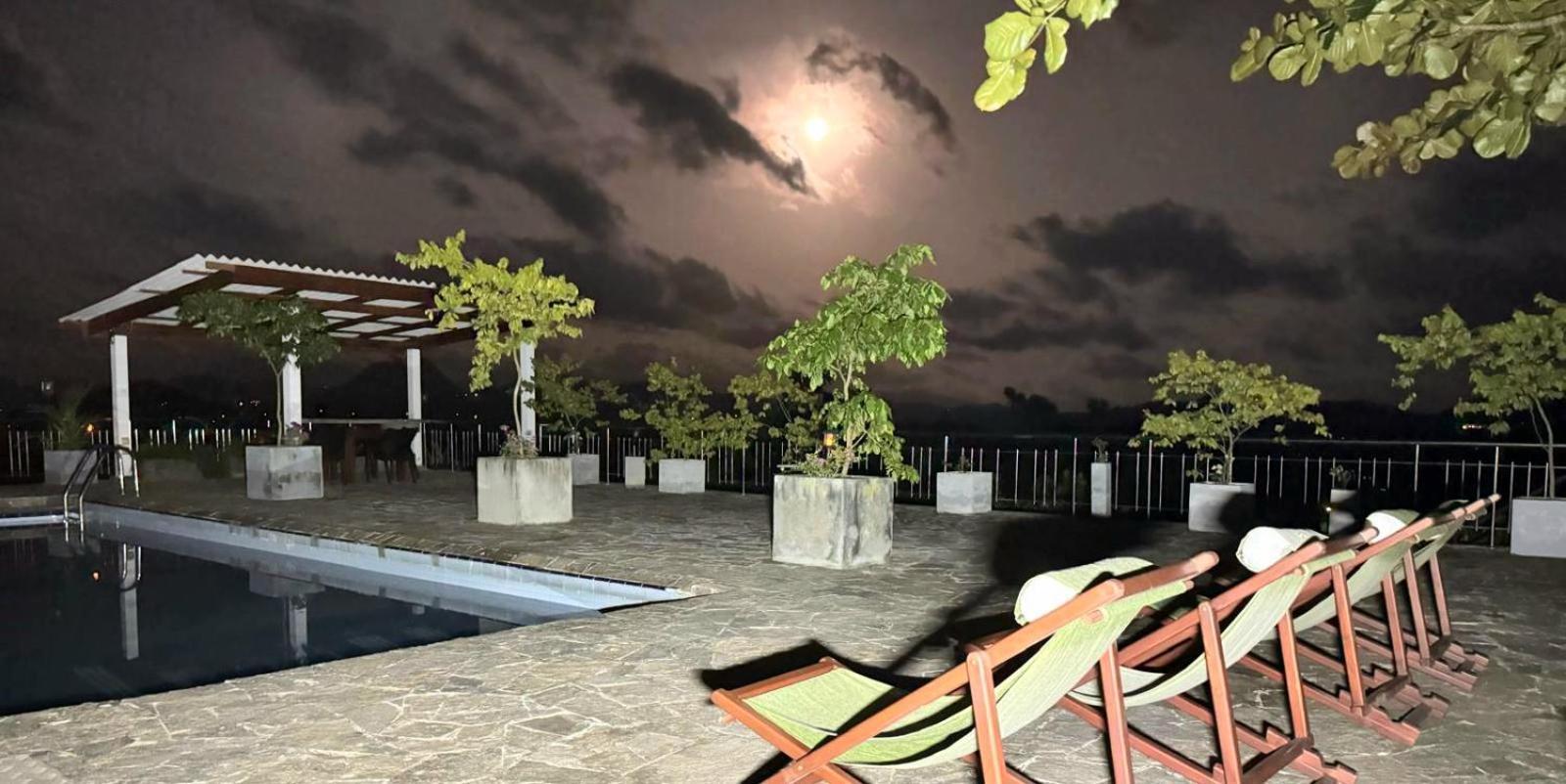Lotus Villa Kandy Peradeniya Extérieur photo