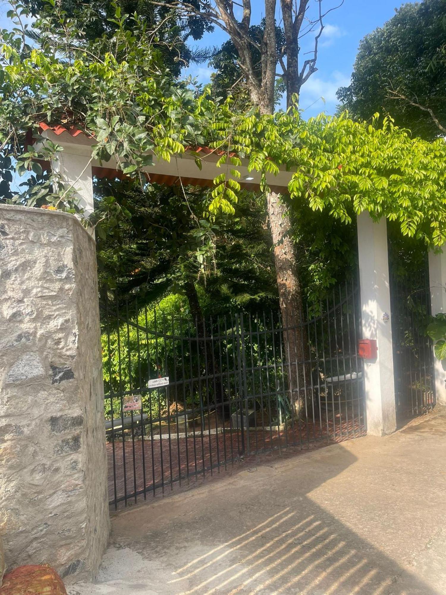 Lotus Villa Kandy Peradeniya Extérieur photo