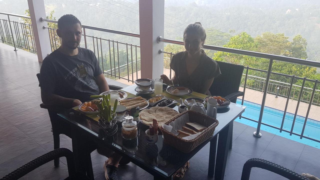 Lotus Villa Kandy Peradeniya Extérieur photo
